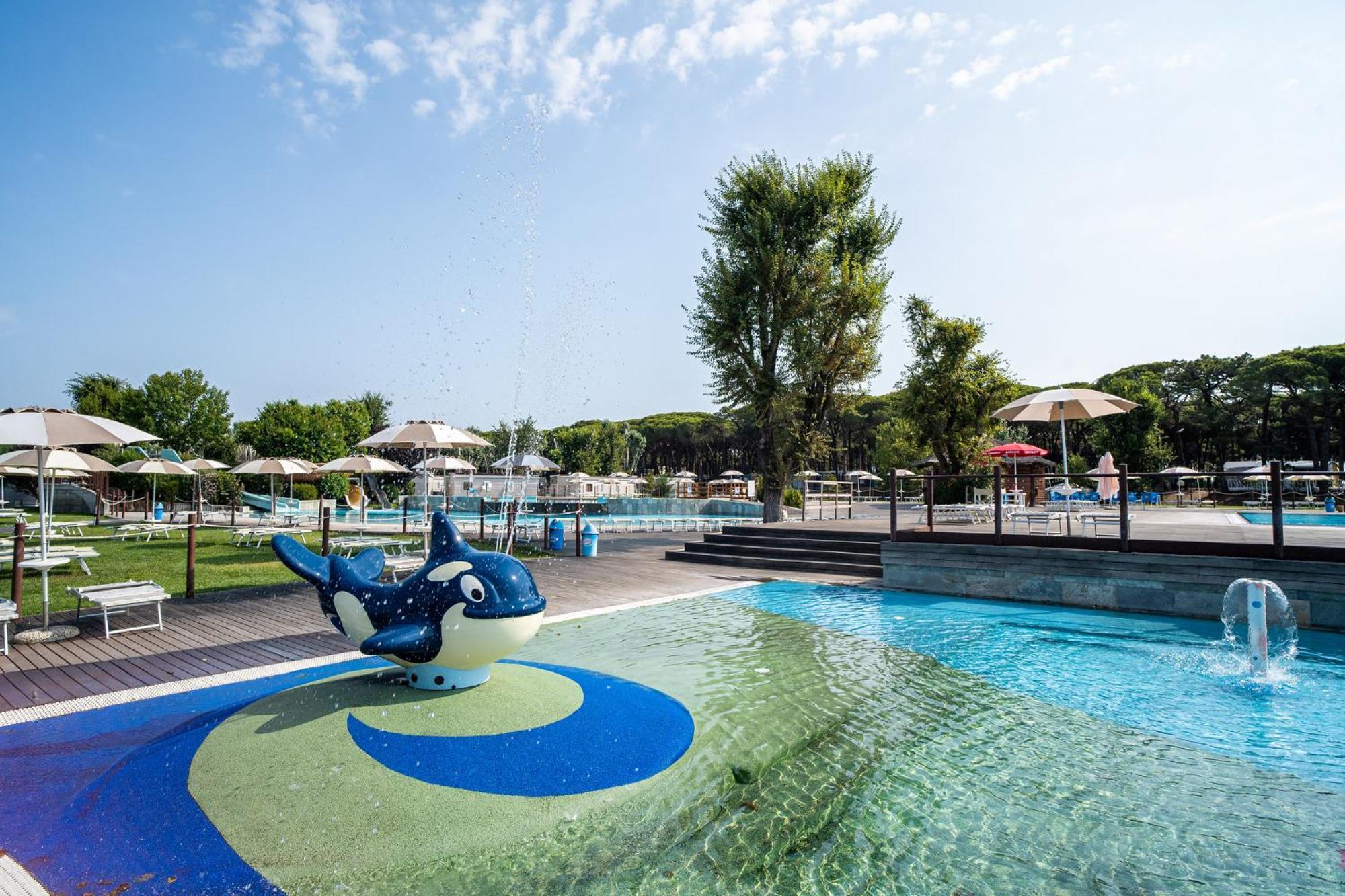 Club Del Sole Spina Family Collection Hotel Lido di Spina Exterior photo